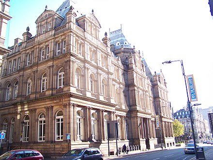 440px Leeds central library 001