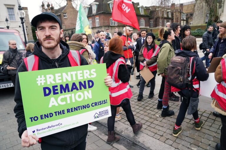 renters demand action